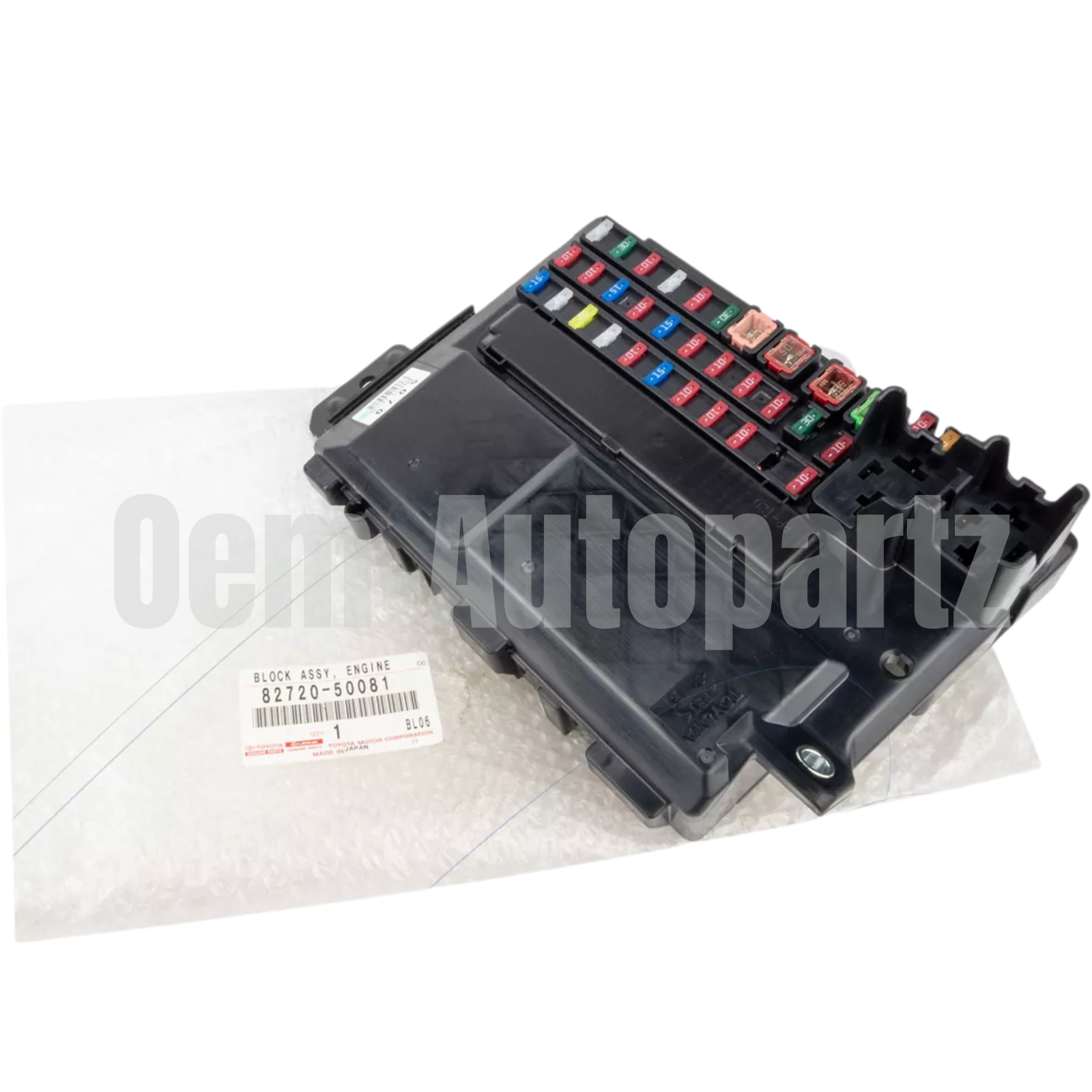 8272050081 Lexus Genuine LS460 LS600h Fuse Relay Engine Room