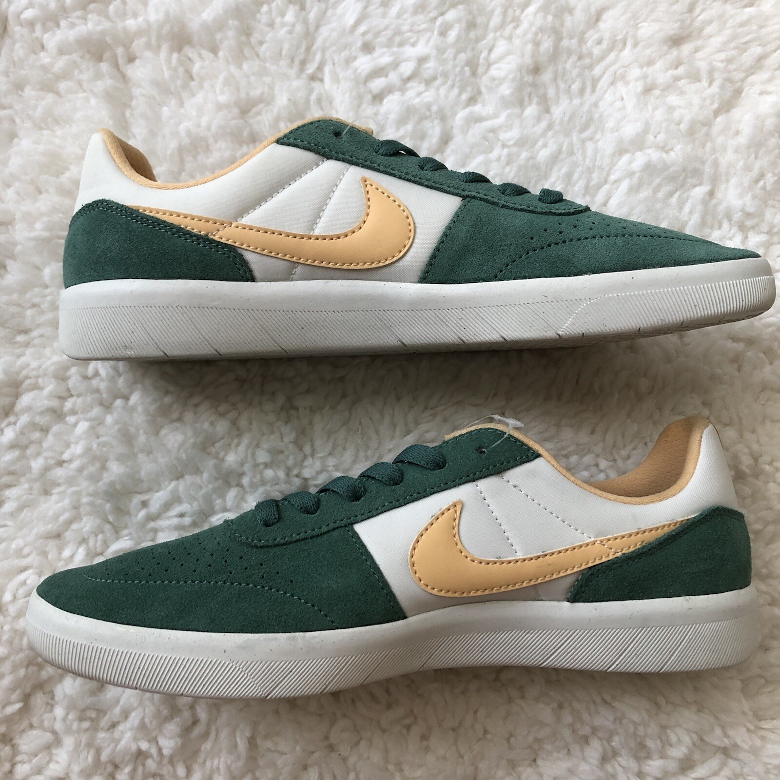 Nike SB Team Classic Low Skateboarding 