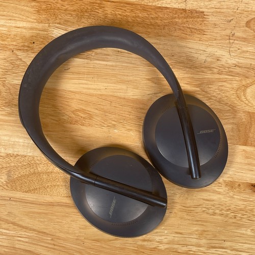 Bose 700 Black Bluetooth Noise Cancelling High-Fidelity