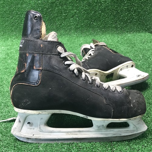 Vintage 1979 CCM Super Tacks Mens Ice Hockey Skates, Size 10.5 Rare