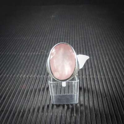 Ring Gr. 57, Silber 925 mit einem Rosenquarz mit Facettenschliff aus Madagaskar