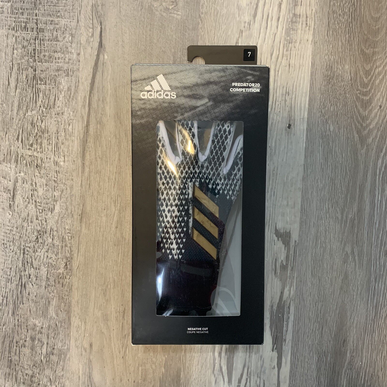 Футбольные перчатки Adidas GK Predator 20 Competition Size 7 Soccer Black  Goalkeeper GK Glove FS0409: купить с доставкой из США, цена 7 376 руб -  (224277225061)