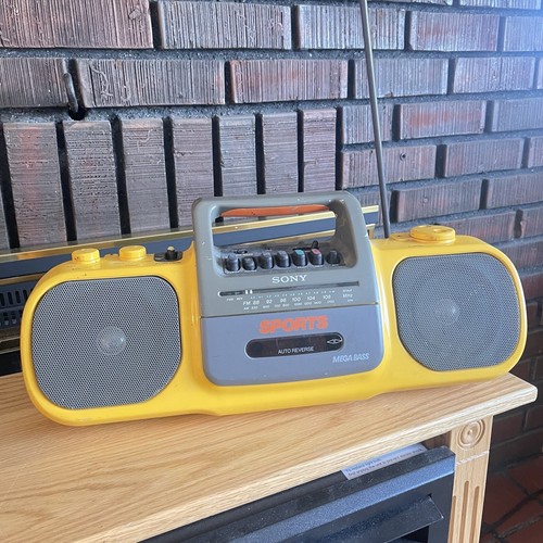 SONY スポーツラジカセ MEGA BASS SONY SPORTS 藤原ヒロシ CFS-905 MEGA BASS ラジカセ カセット