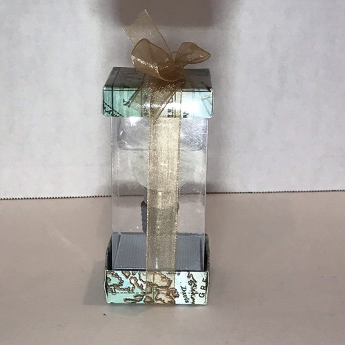 Clear Wine Stopper, Etched World on Globe Bulb 2