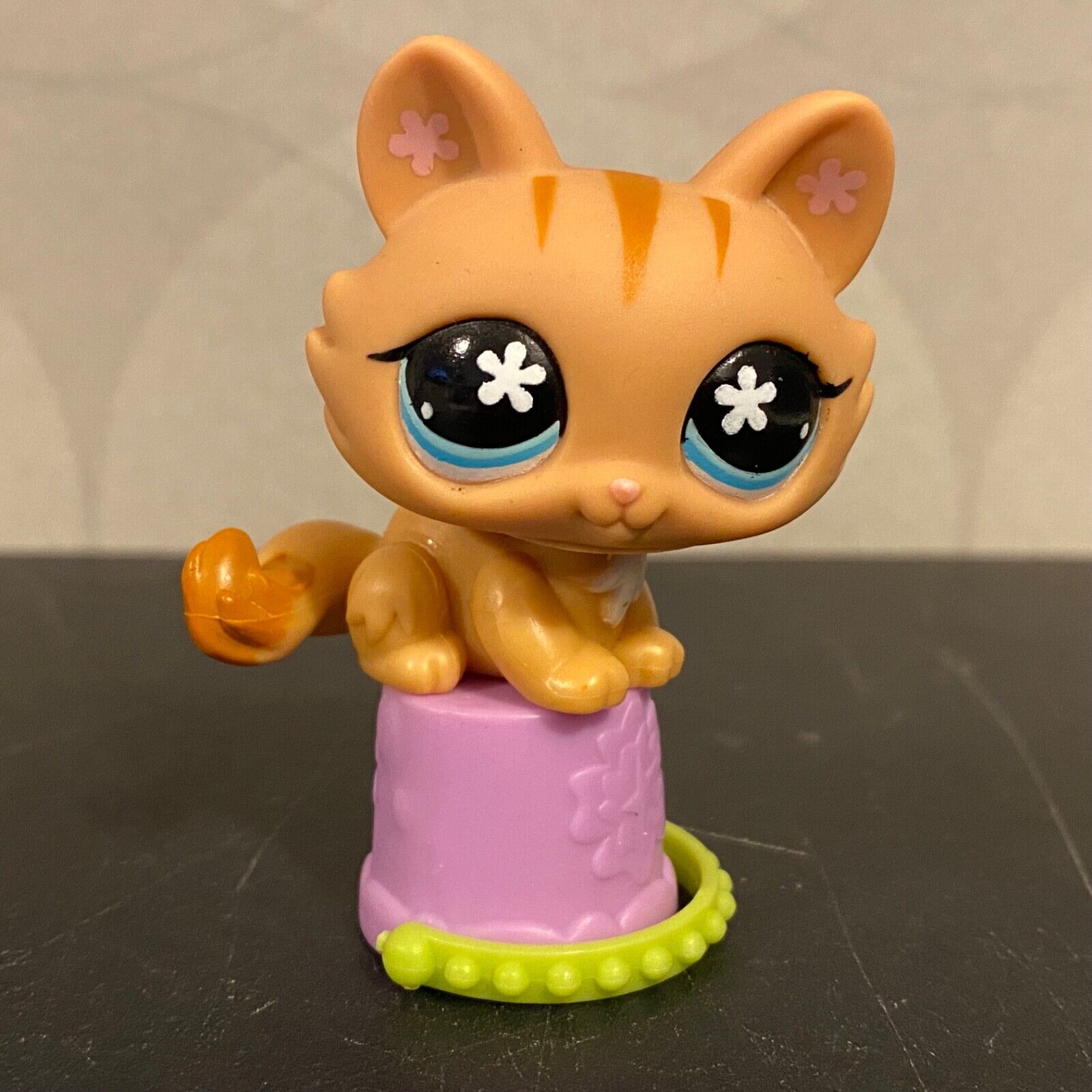 Authentic Littlest Pet Shop #649 Striped crouching cat | eBay Authentic Littlest Pet Shop #649 Striped crouching cat | eBay