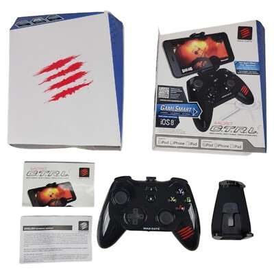 Mad Catz Micro C.T.R.L. Mobile Gamepad for iPod/ iPhone/ iPad Color Black