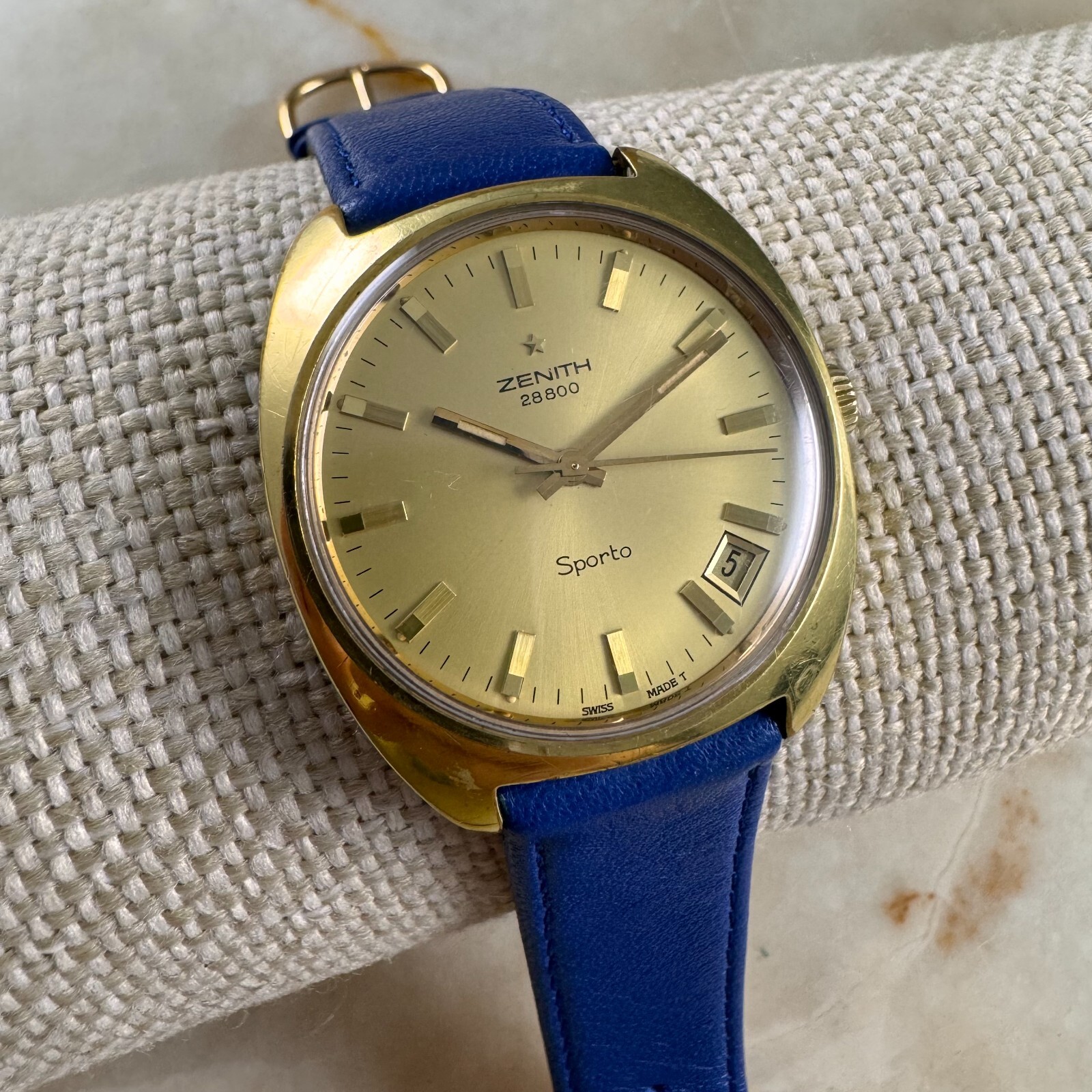 Zenith Sporto 28800 Ref. 01.1300.125, Cal. 2562 | Vintage