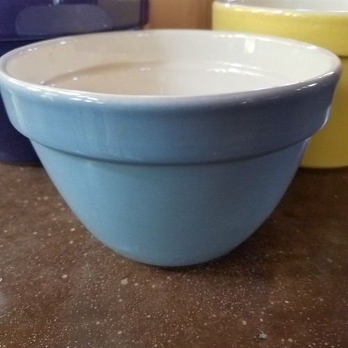 Crate & Barrel ADDISON Nested Mixing Bowls (3) Lilac/Purple Yellow Blue