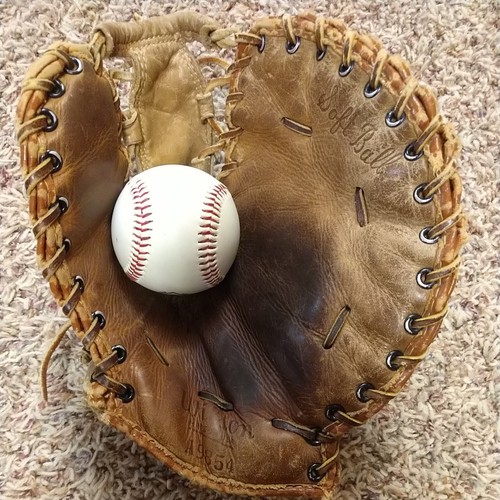 Vintage Wilson A9854 First Baseman Softball Baseball Glove