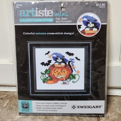 Artiste Mini Counted Cross Stitch Kit Halloween Pumpkin Cat Zweigart