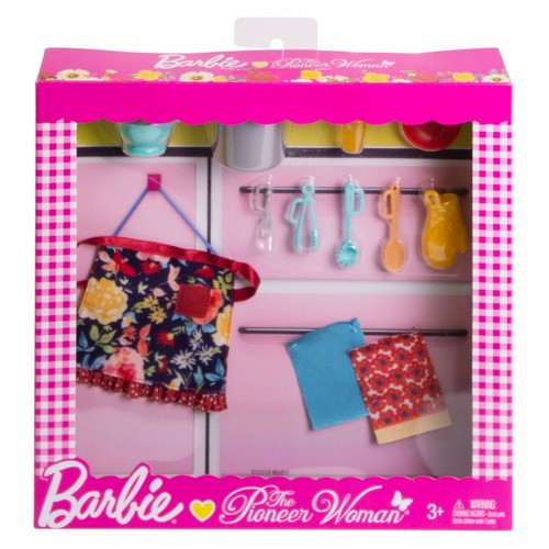 barbie and ken love in kitchen