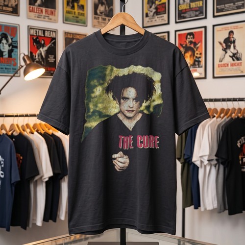 The Cure Remember Treasure Classic T-Shirt Black M