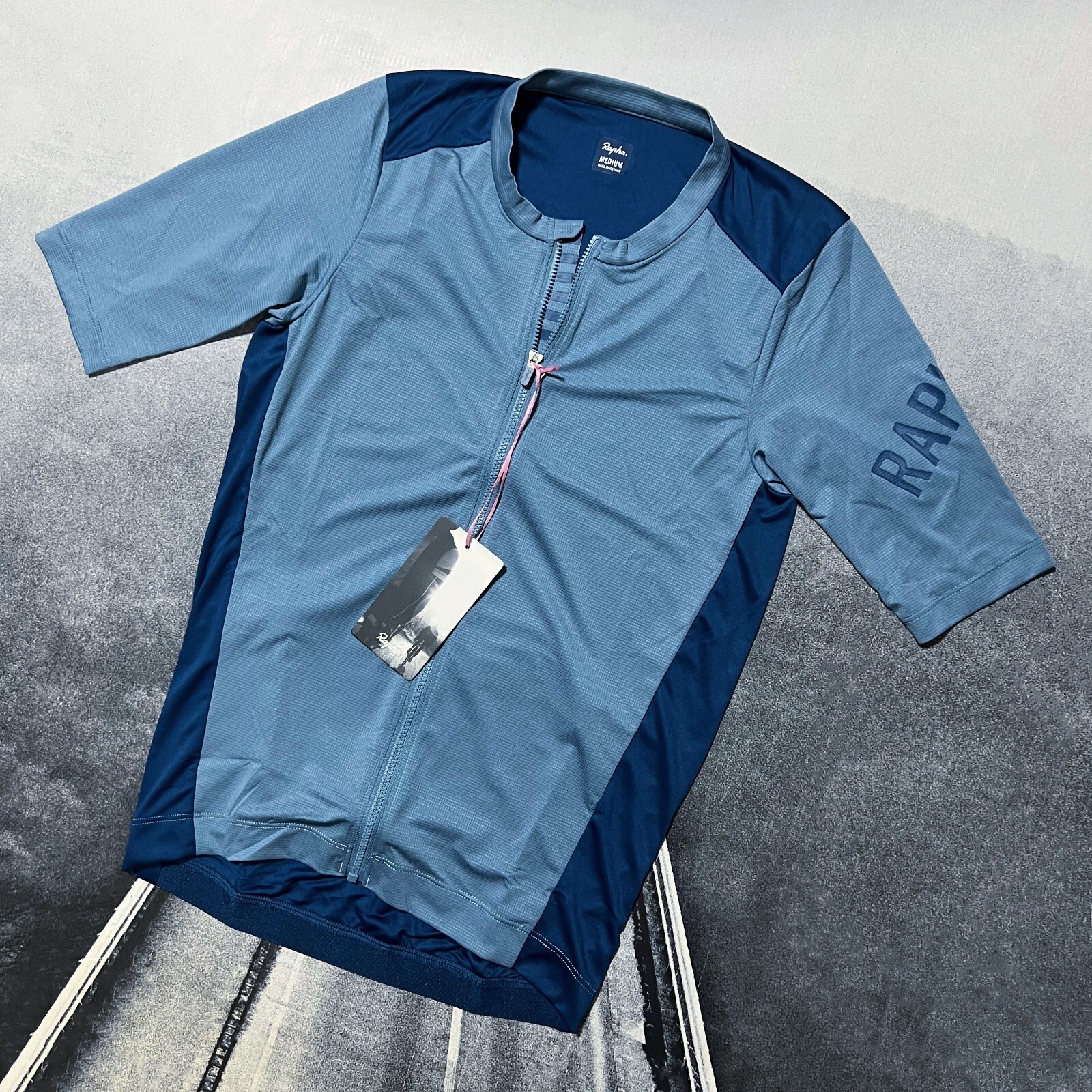 NEW Rapha Size M Men's Pro Team Training Jersey 2024 Short