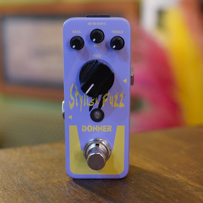 Donner Stylish Fuzz II Guitar Effects Pedal Fuzz Effector True