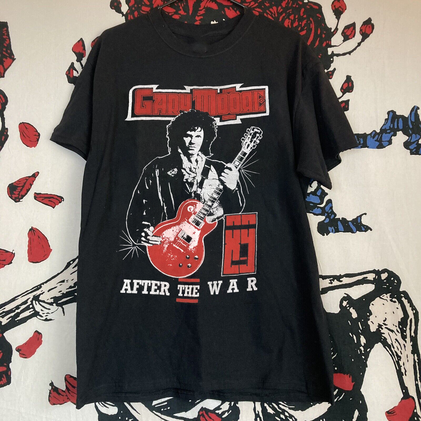ミュージシャン GARY MOORE after the war tour Tshirt L Gary Moore After The War Adult Shirt Black Short Sleeve Tee