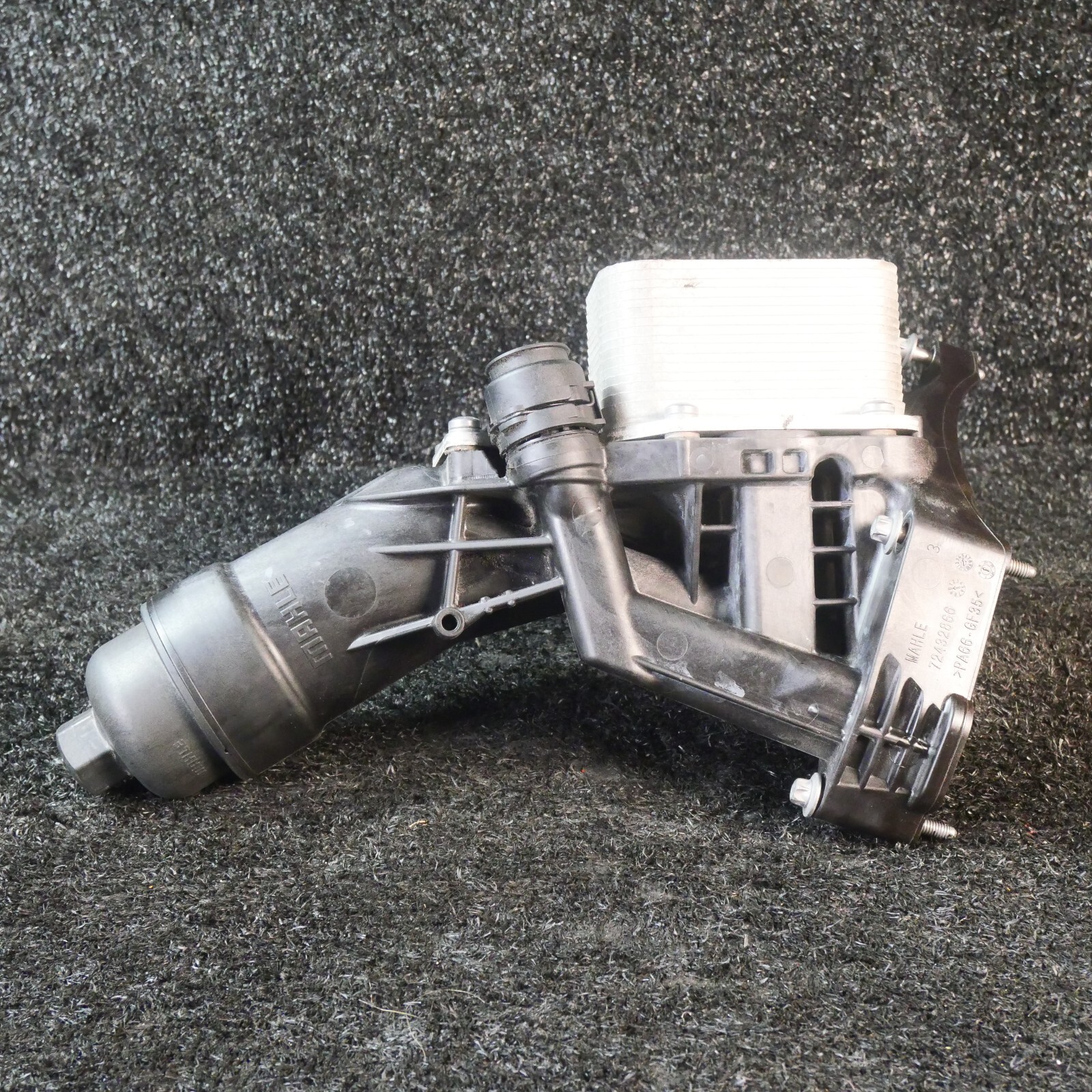 BMW 530e Engine Oil Filter Housing 11-42-8-596-283 2018 2022