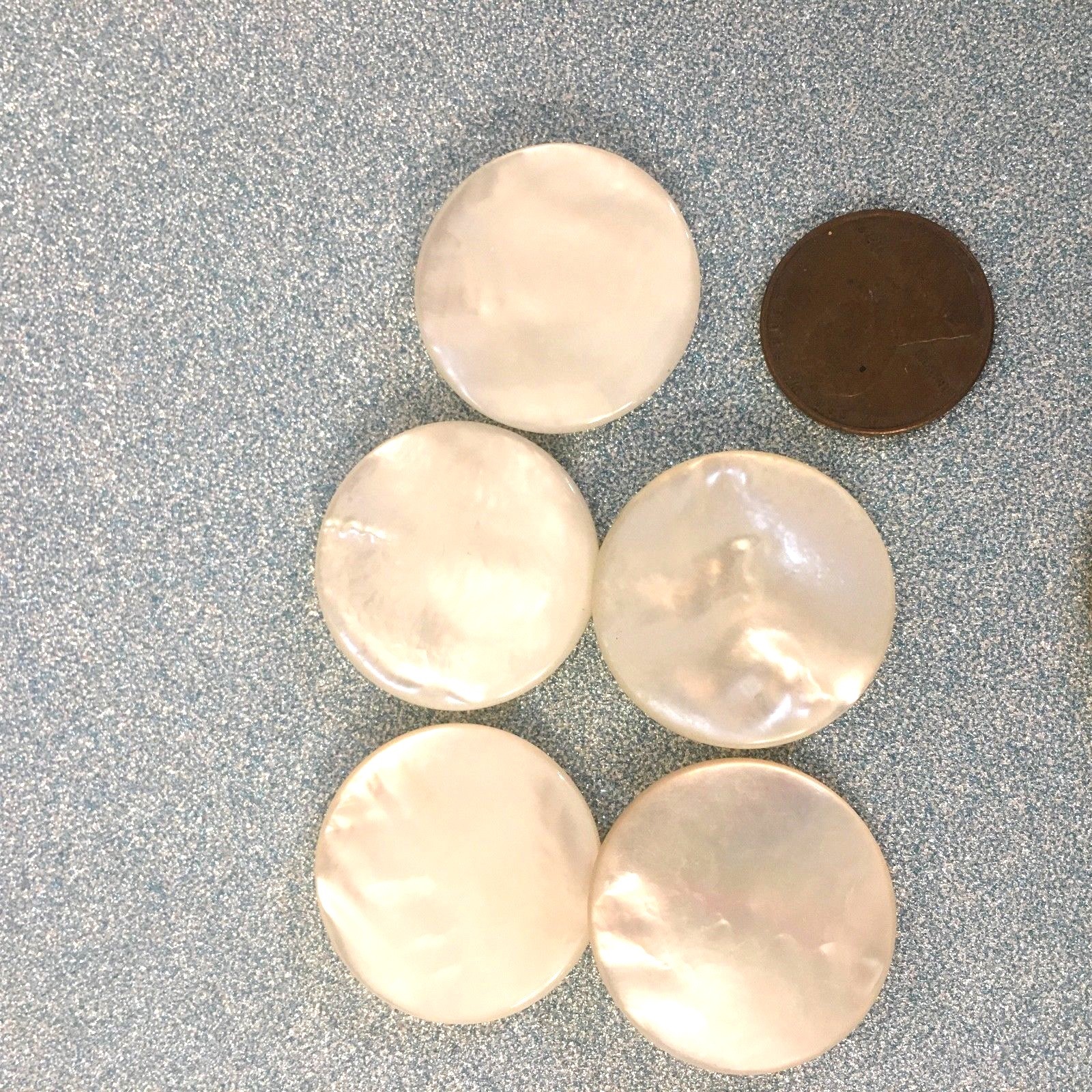 Vintage Mother of Pearl Belt buckle Creamy White Shell brilliant + 5 buttons MOP