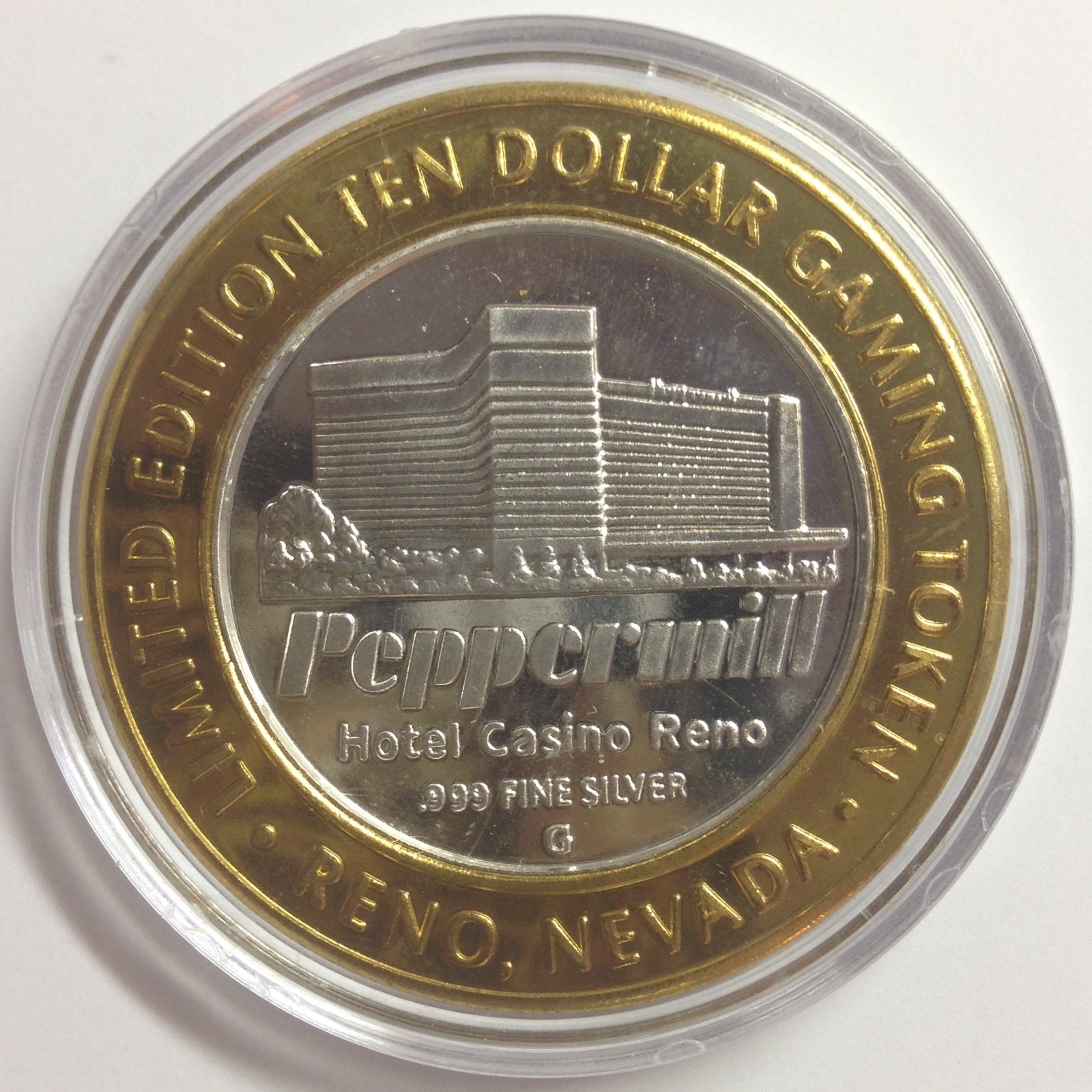 Limited Edition Ten Dollar Gaming Token Used Peppermill Hotel Y2PlAY