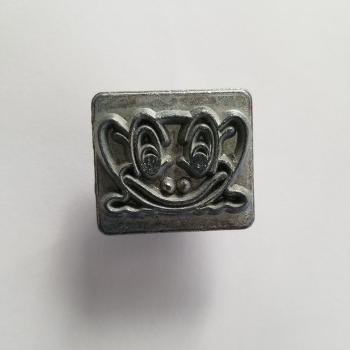 Vintage Craftool Co USA Frog Face Leather Stamp #8215