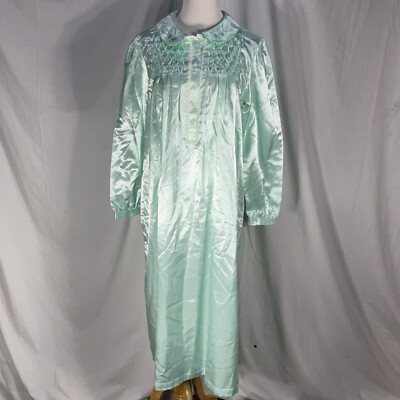 Amanda Stewart Intimates Long Sleeved Nightgown Embroidered Collar Button M NWT