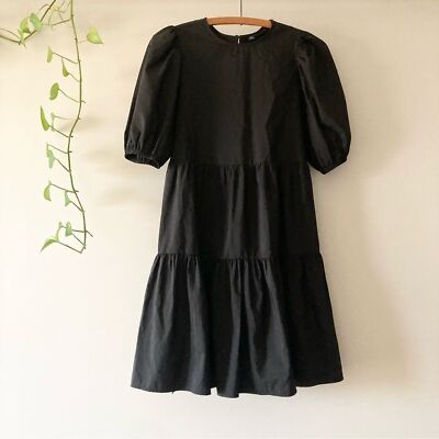 ワンピース CEREAL MINI POP TIERED DRESS/BLACK One Shoulder Scallop Edge Mini Dress Black – So Saturday