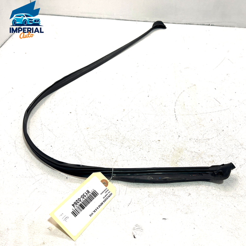 2007-13 MERCEDES S-CLASS FRONT RIGHT PASSENGER SIDE UPPER WEATHERSTRIP SEAL OEM