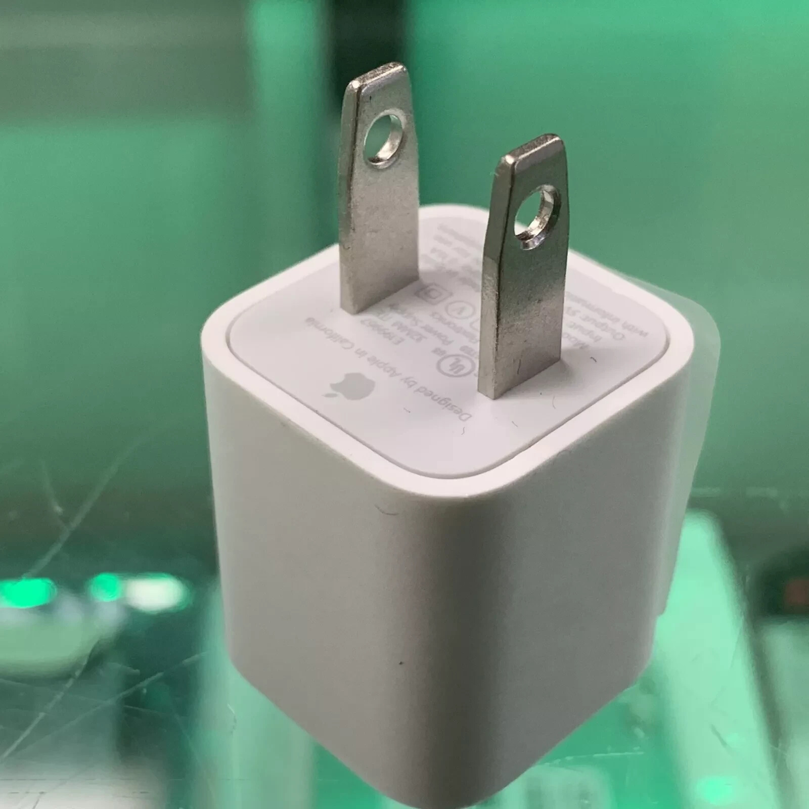 【極美品】Apple iPhone ホワイト 本体 充電ケーブル付き　85% Apple iPhone 12 128GB ホワイト本体 充電ケーブル付 - メルカリ