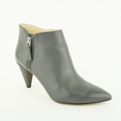 Nine West Women's (Sz 6) Yames Pointed-Toe Ankle Booties