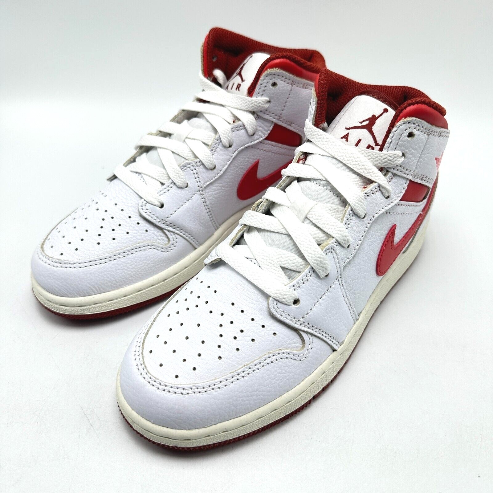 Air Jordan 1 Mid SE White Dune Red (GS) Youth shoes FJ3464