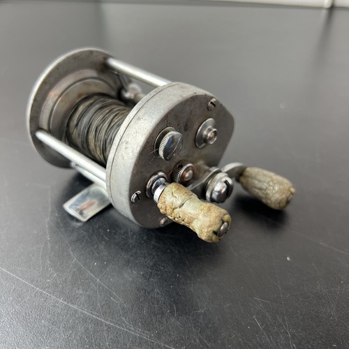 Vintage Antique Pflueger Supreme Fishing Casting Spinning reel