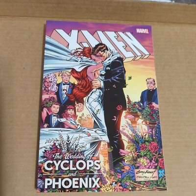 Marvel Comics X-Men: The Wedding of Cyclops & Phoenix 2012