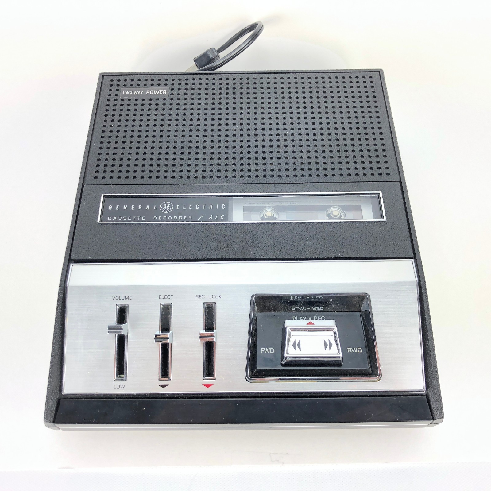 Vtg GE Portable Cassette Recorder Tape Player General Electric M8415 Desktop