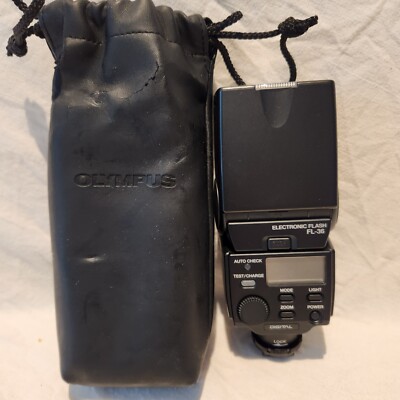 Olympus FL-36 Shoe Mount Electronic Digital Flash w/ Olympus Pouch
