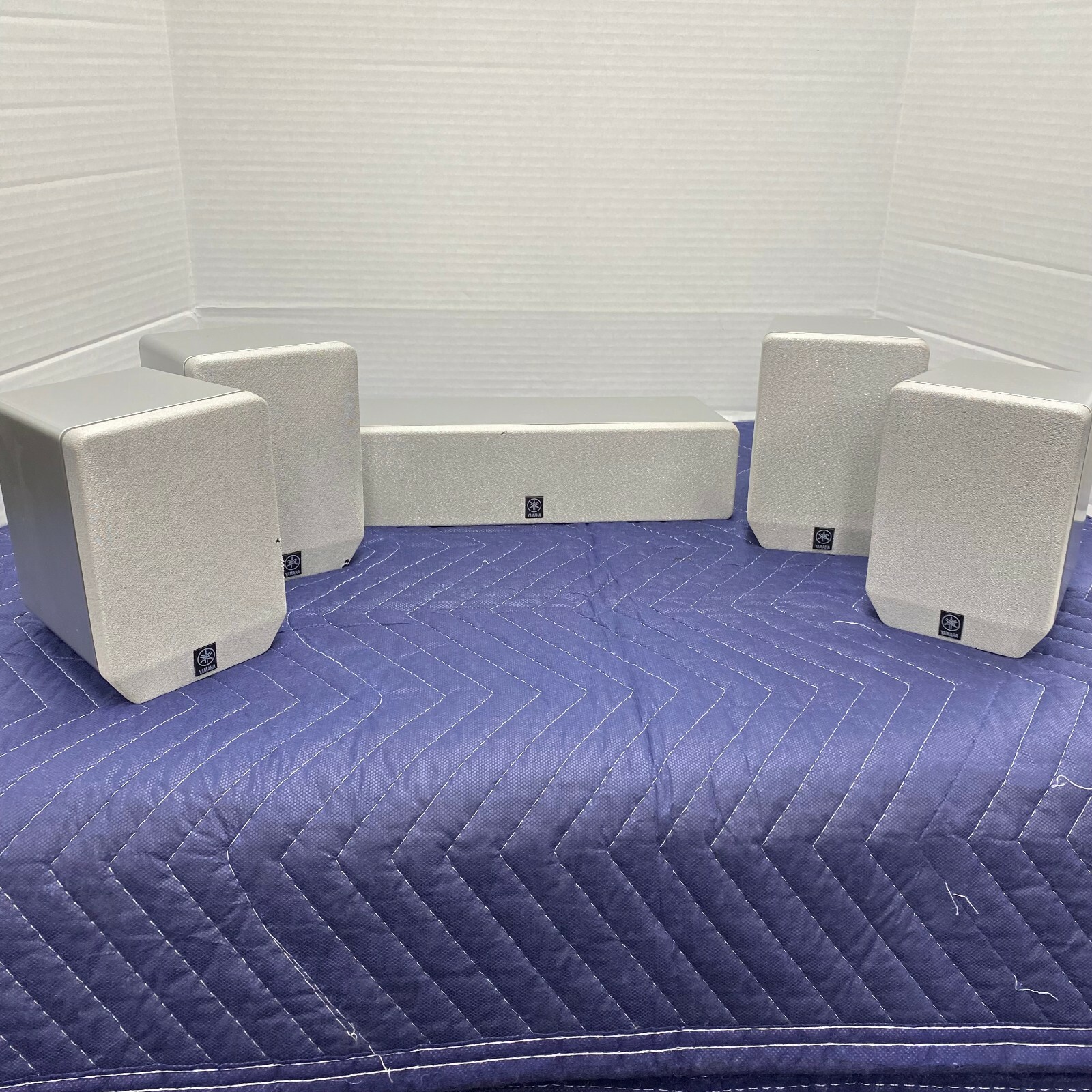 YAMAHA NX-C270 & NX-E270 CENTER AND SATELLITE SPEAKERS YAMAHA NX-C270 & NX-E270 CENTER AND SATELLITE SPEAKERS
