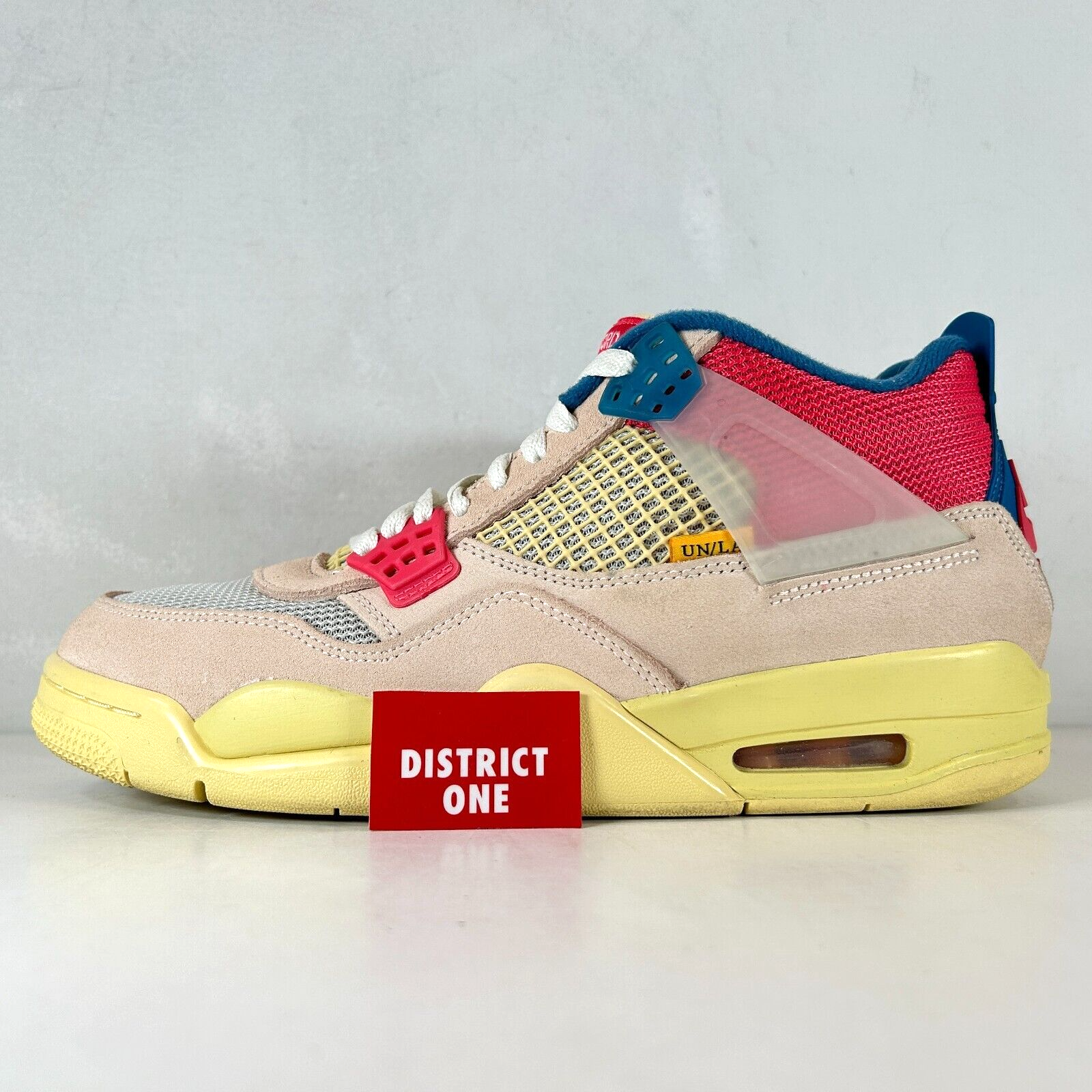 Union LA x Air Jordan 4 Retro Guava Ice - Size 8.5 - DC9533