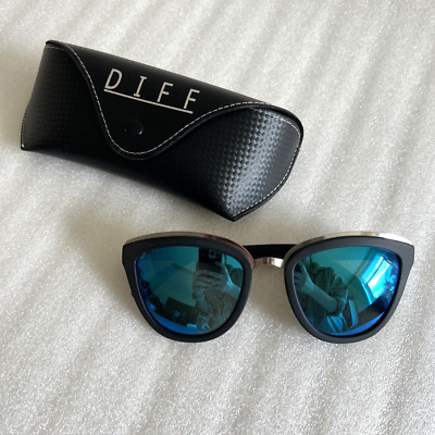 DIFF Rose Cat Eye Sunglasses Blue Mirror Lens