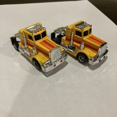 2 VTG Tyco US1 Yellow Peterbuilt Semi Truck HO Slot Car Tractor Big Rig Read