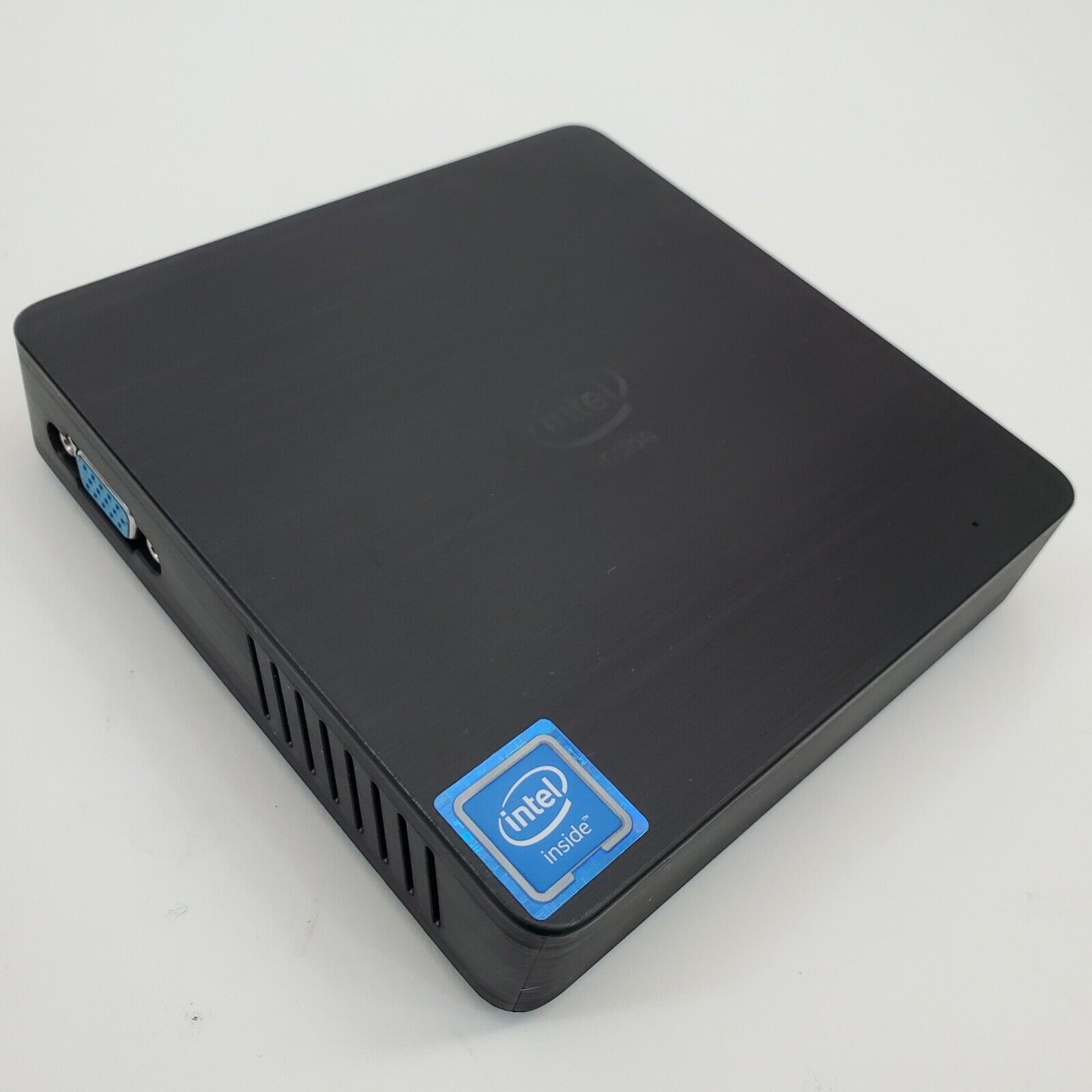 Intel Inside Fanless Mini PC Model Z83-W Quad Core 1.92GHz Z8350 32GB 2GB DDR Intel Inside Fanless Mini PC Model Z83-W Quad Core 1.92GHz Z8350 32GB 2GB DDR