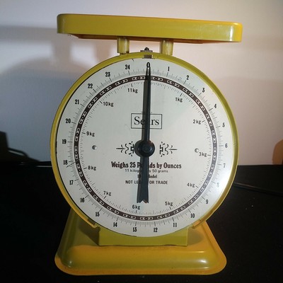 Scales Vintage Yellow