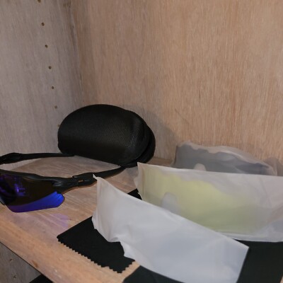 Mens Radar EV Path Sunglass New. Extra Lenses & Case Baseball Sports Riding