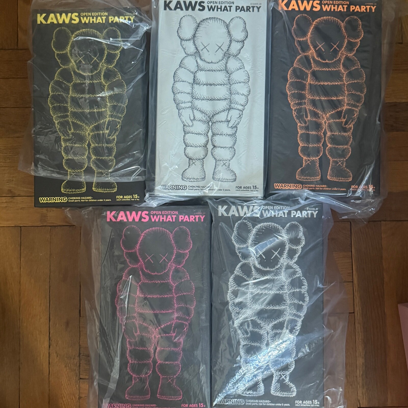 MEDICOM TOY - KAWS WHAT PARTY YELLOW ORANGE PINK 3体SET Kaws: What Party (Black on Pink Edition): Tsai, Eugenie