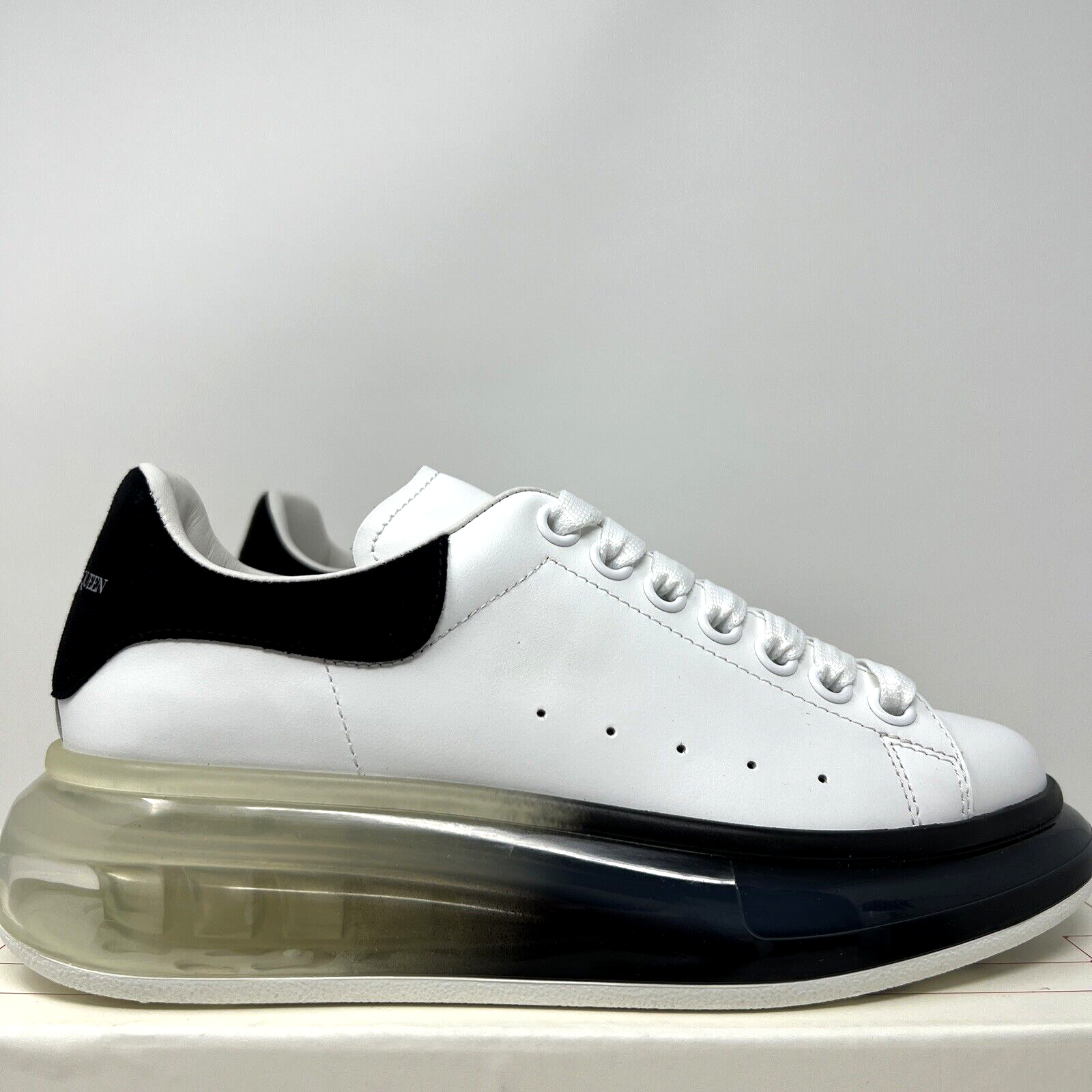 【美品】ALEXANDER MCQUEEN スニーカー size36.5 Alexander McQueen Oversized Sneakers White/Silver Size 36 | eBay