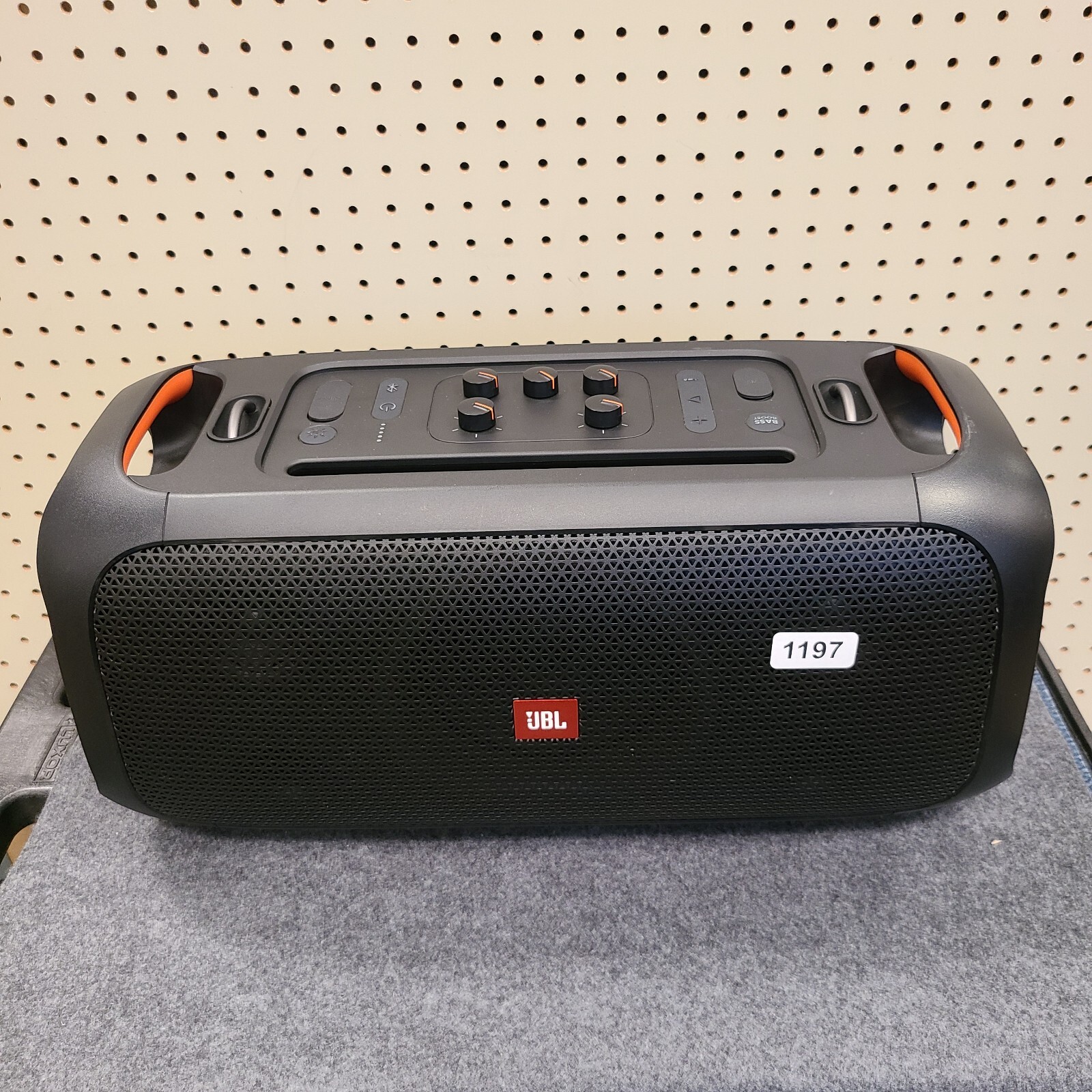 JBL PartyBox On-The-Go Portable Party Speaker -Black JBL PartyBox On-The-Go Portable Party Speaker -Black