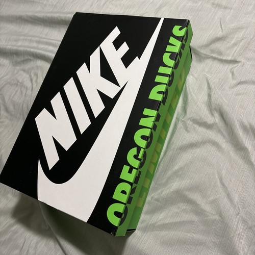 NIKE SIZE 12 - NIKE DUNK PE LOW WHAT THE...DUCK - UNIVERSITY OF OREGON AWAY