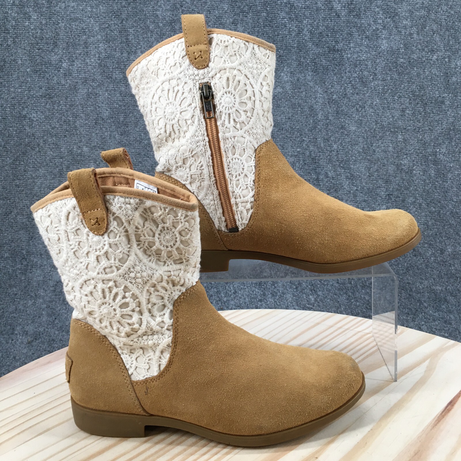 UGG Boots Youth 6 Mid Calf Western Casual 1011796K Brown UGG Boots Youth 6 Mid Calf Western Casual 1011796K Brown