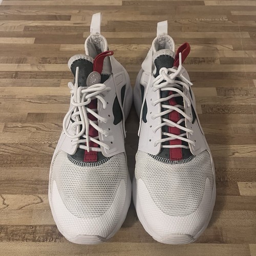 nike huarache x gucci