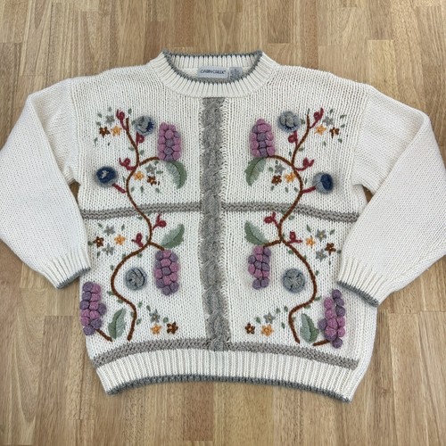 Cabin Creek Vintage 3D Floral Grape Vine Embroidery Knit