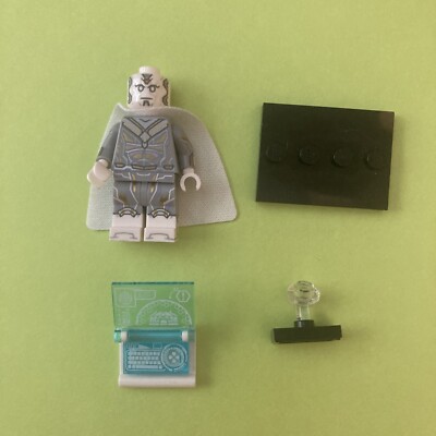 white vision, Lego, minifigure, With Computer, Marvel, Wandavision, Avengers