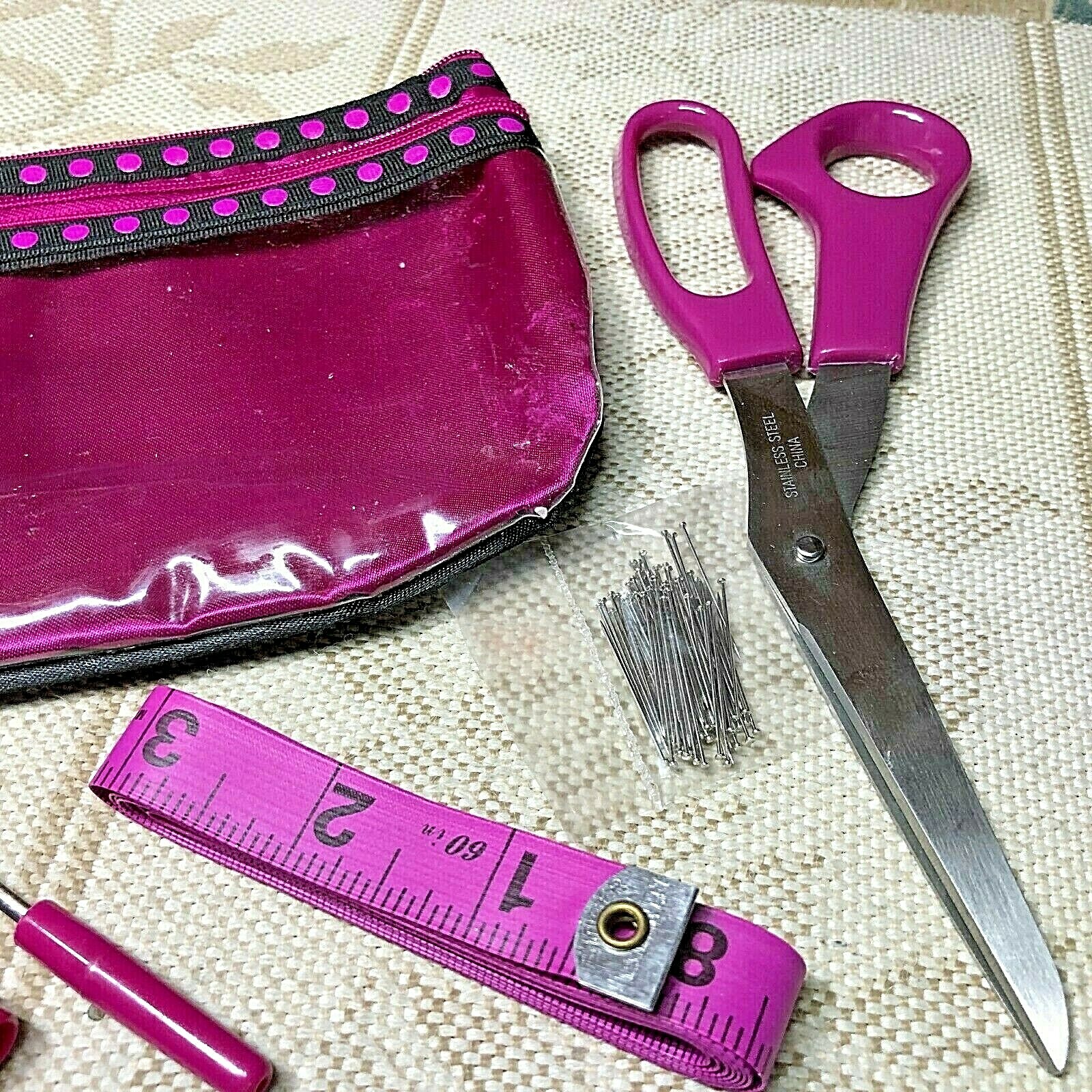 Mini Travel Sewing Kit SINGER Purple 2 Zippered Sections 9