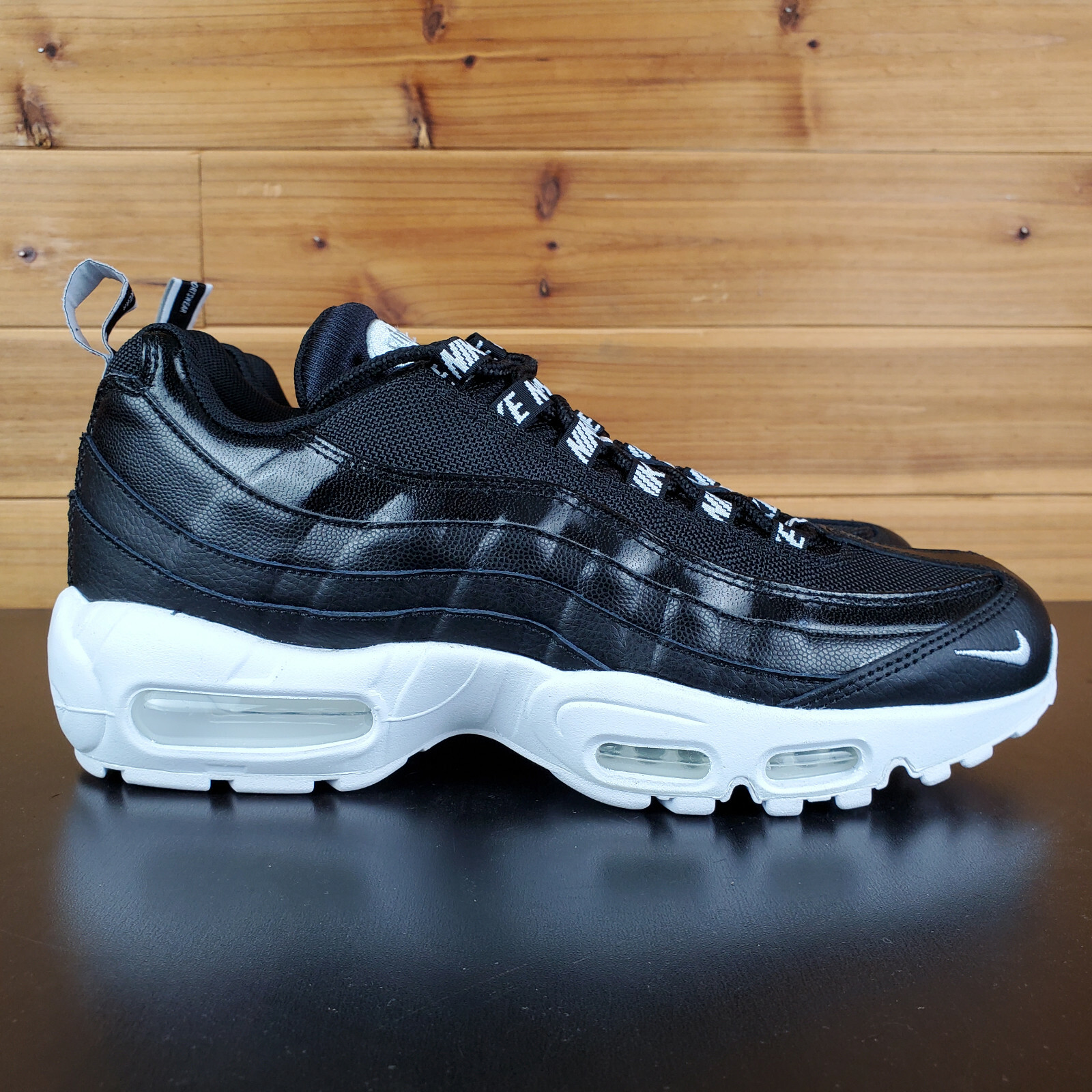 nike air max 95 overbranding black